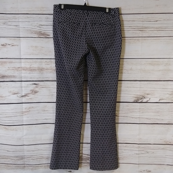 Express Columnist Geo Pixel Print Pants Size 6R - Picture 7 of 7